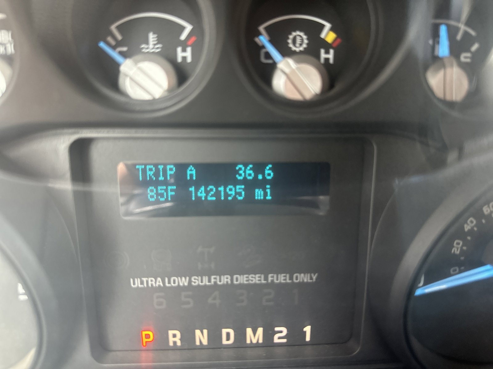 Used 2014 Ford F550 2WD Crew Cab Super Duty image 12