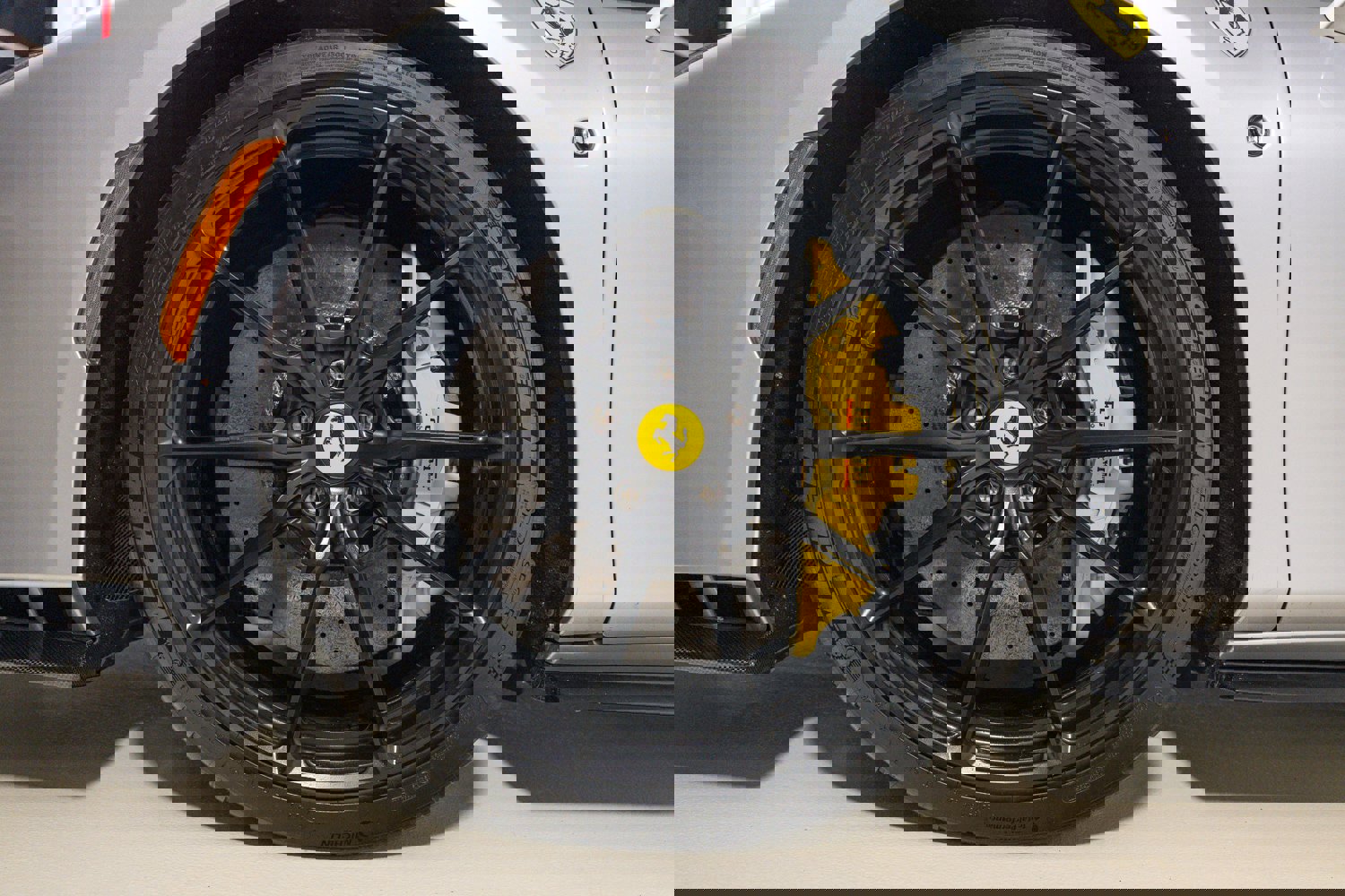 Used 2021 Ferrari F8 Tributo image 25