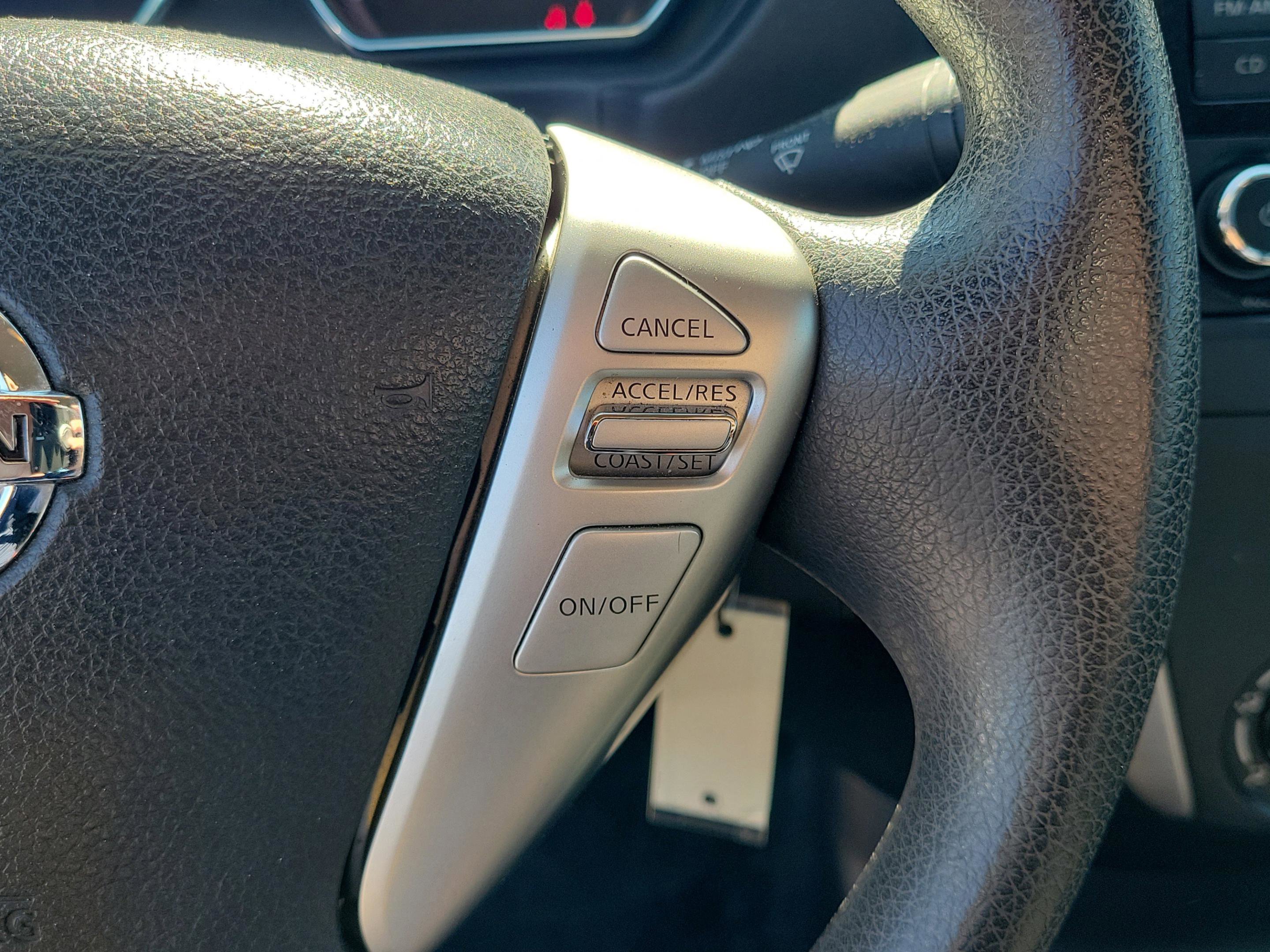 Used 2015 Nissan Versa SV image 24