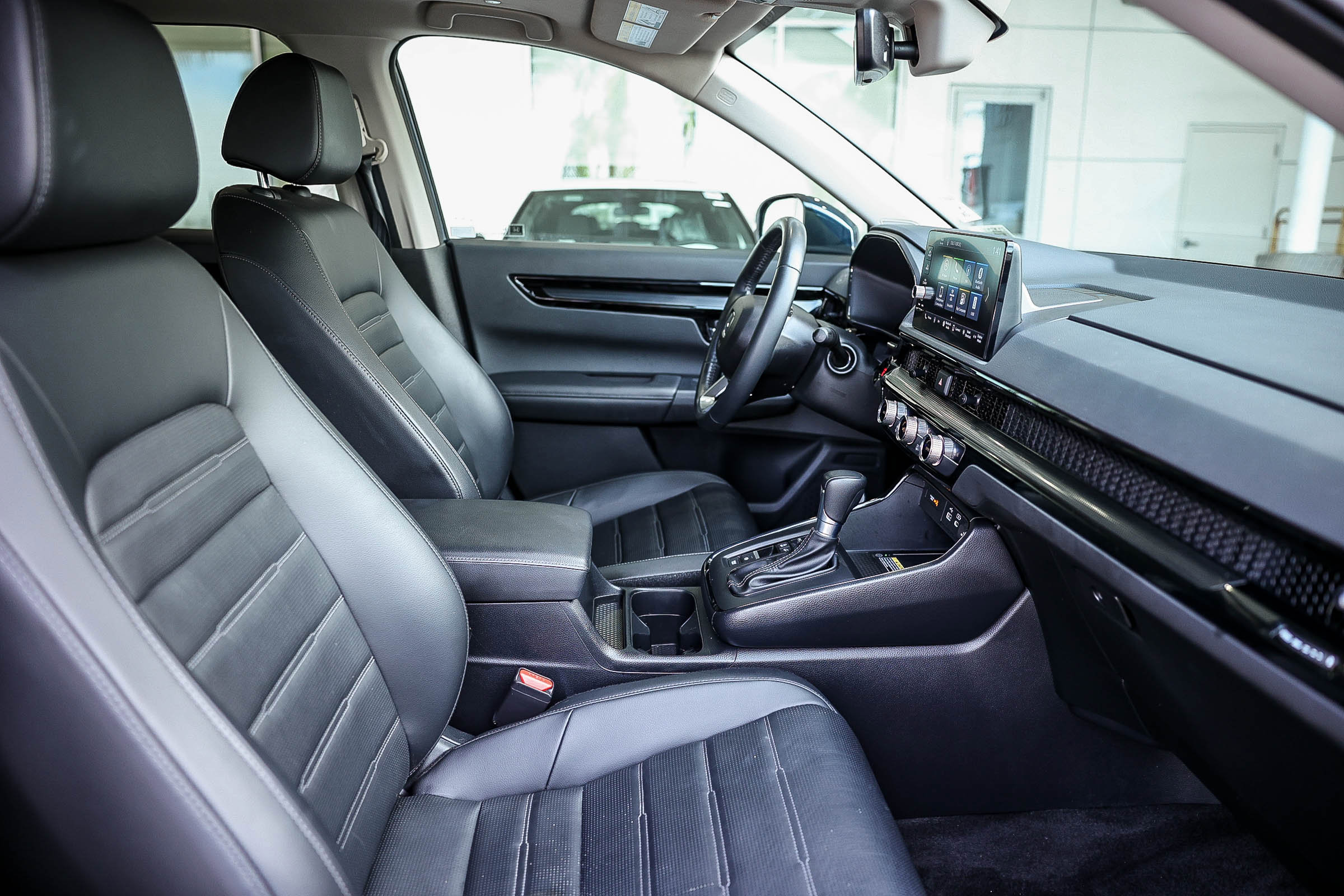 Used 2025 Honda CR-V EX-L image 22