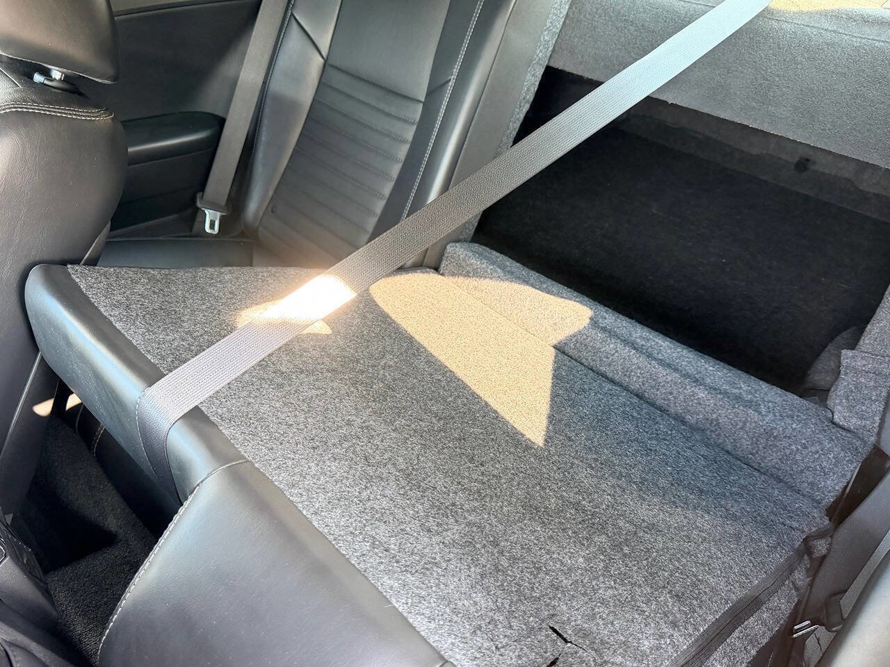 Used 2012 Dodge Challenger R/T Plus image 13