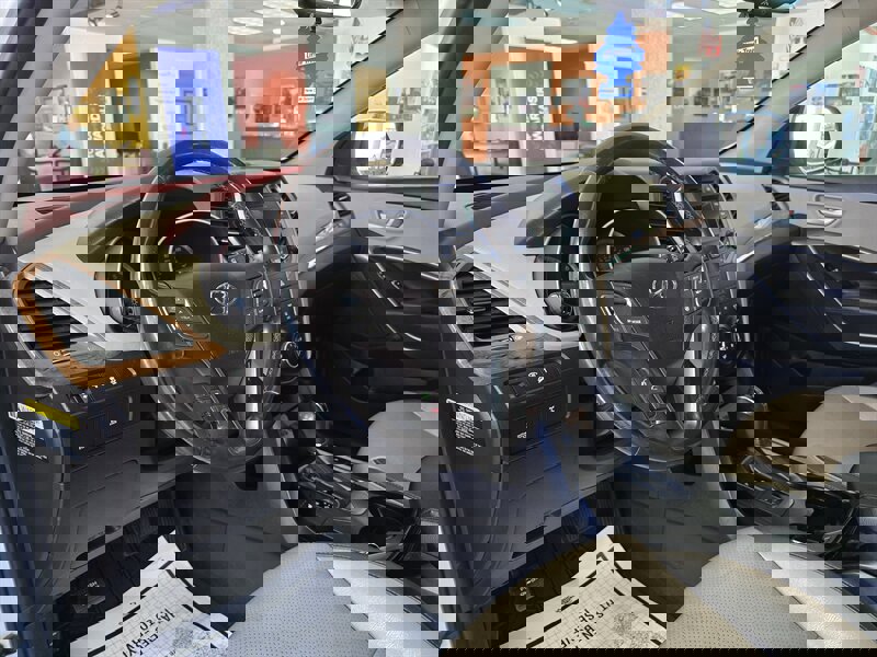 Used 2014 Hyundai Santa Fe GLS AWD/4WD image 9