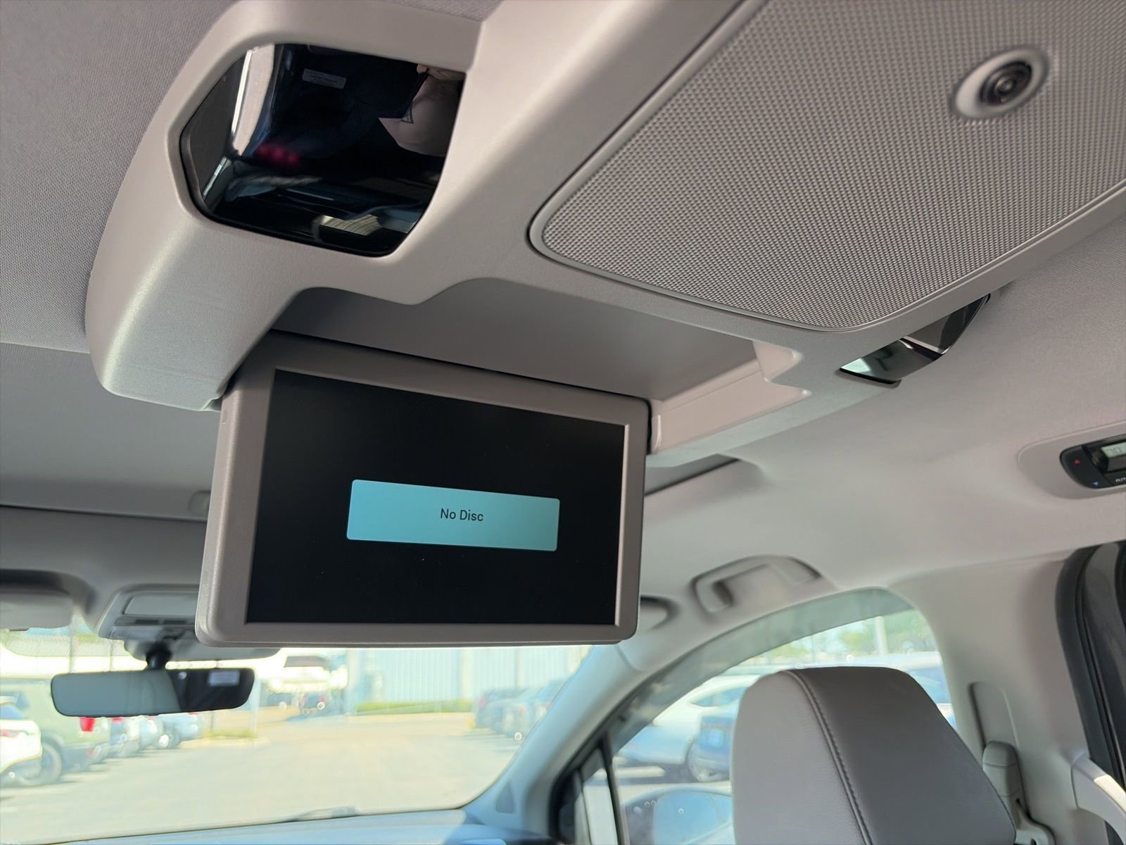 Used 2018 Honda Odyssey Elite image 12