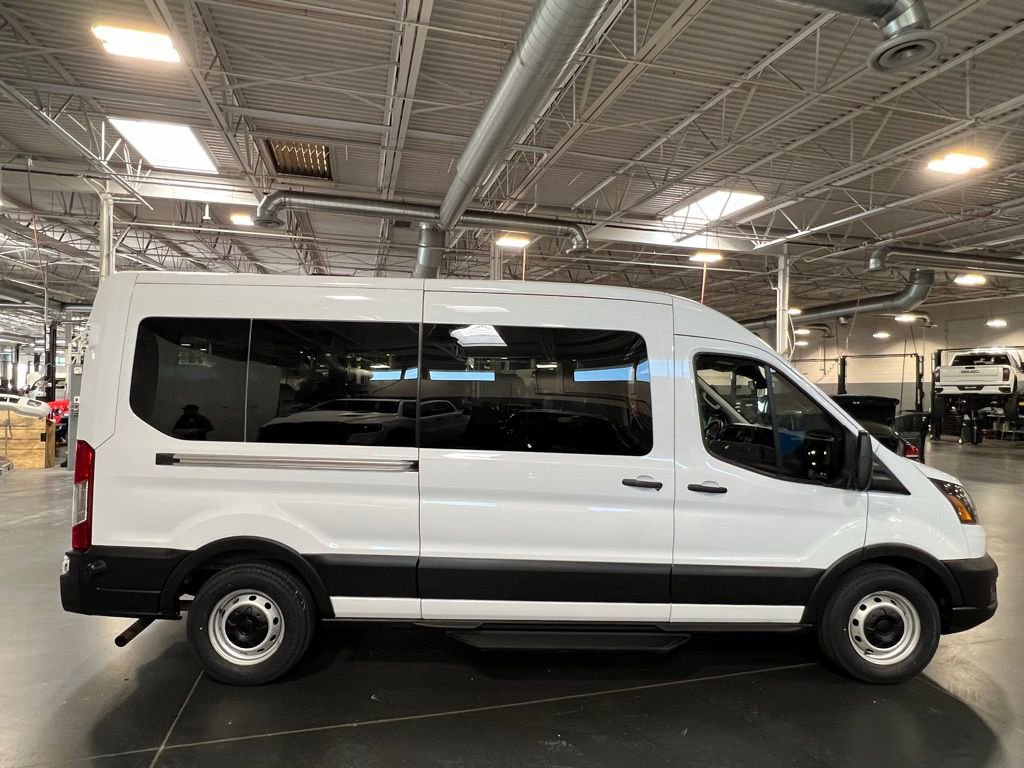 Used 2024 Ford Transit 350 XL image 5