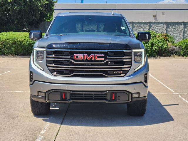Used 2025 GMC Sierra 1500 AT4 w/ AT4 Premium Package AWD/4WD image 2