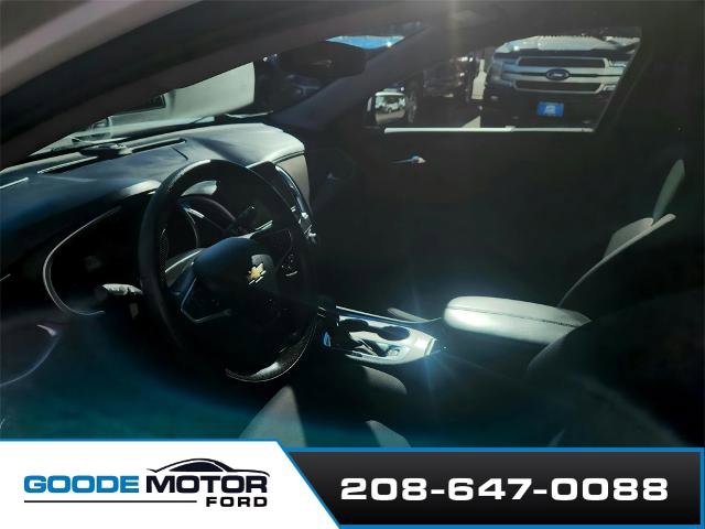 Used 2023 Chevrolet Malibu LT image 9