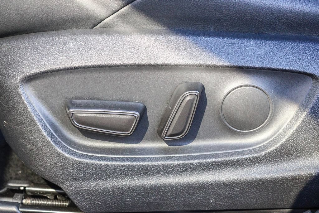 Used 2024 Toyota Corolla XSE FWD image 24