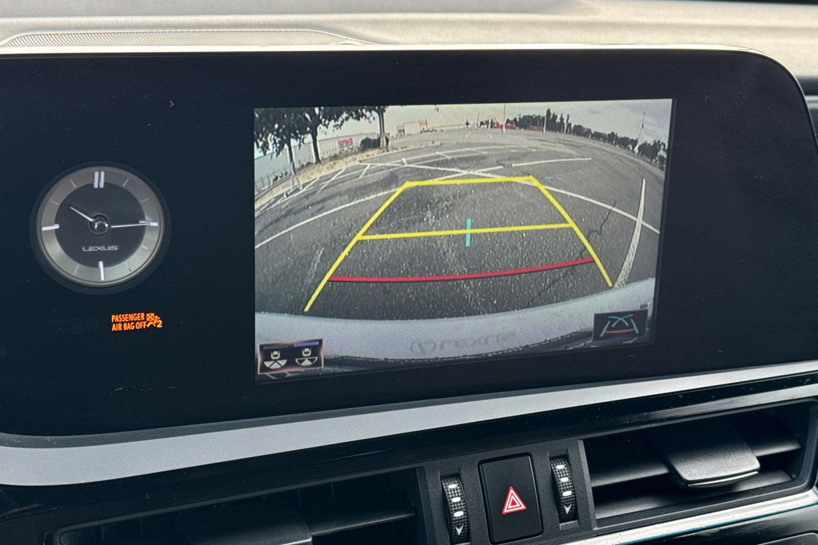 Used 2022 Lexus ES 250 250 w/ Accessory Package 2 image 17