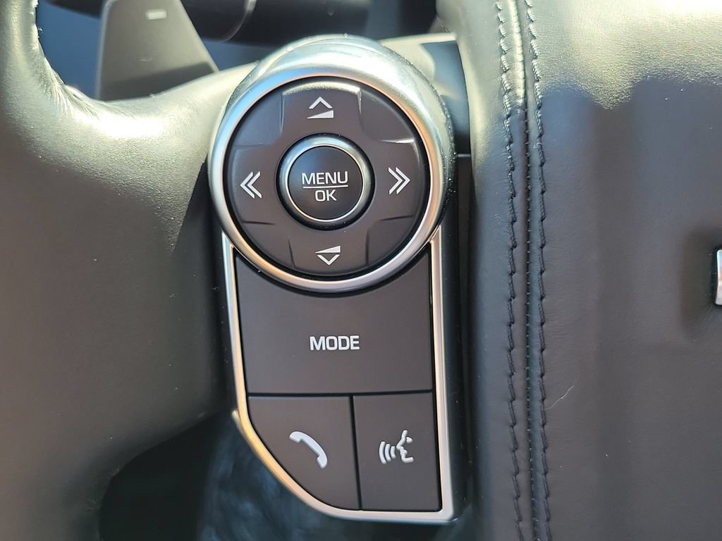 Used 2016 Land Rover Range Rover Supercharged AWD/4WD image 24