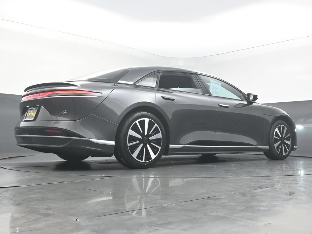 Used 2024 Lucid Air Pure RWD image 39