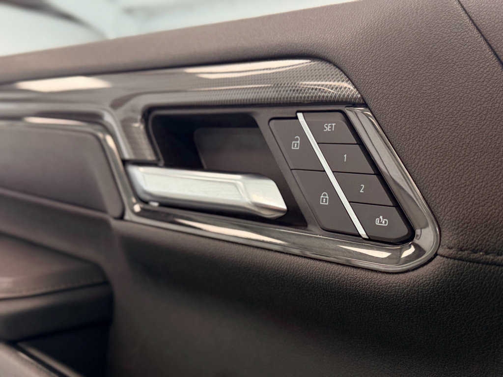 Used 2025 GMC Sierra 2500 AT4 image 18