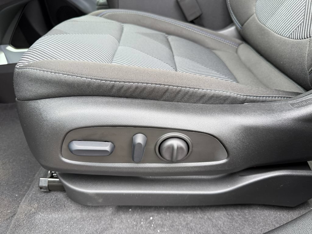 New 2027 Chevrolet Bolt LT w/ Comfort Package FWD image 10