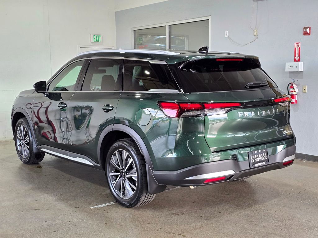 New 2026 INFINITI QX60 Luxe image 6