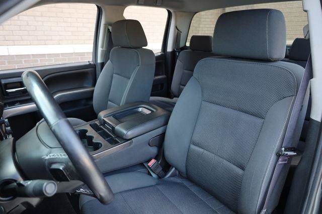 Used 2017 Chevrolet Silverado 1500 LT w/ All Star Edition AWD/4WD image 15