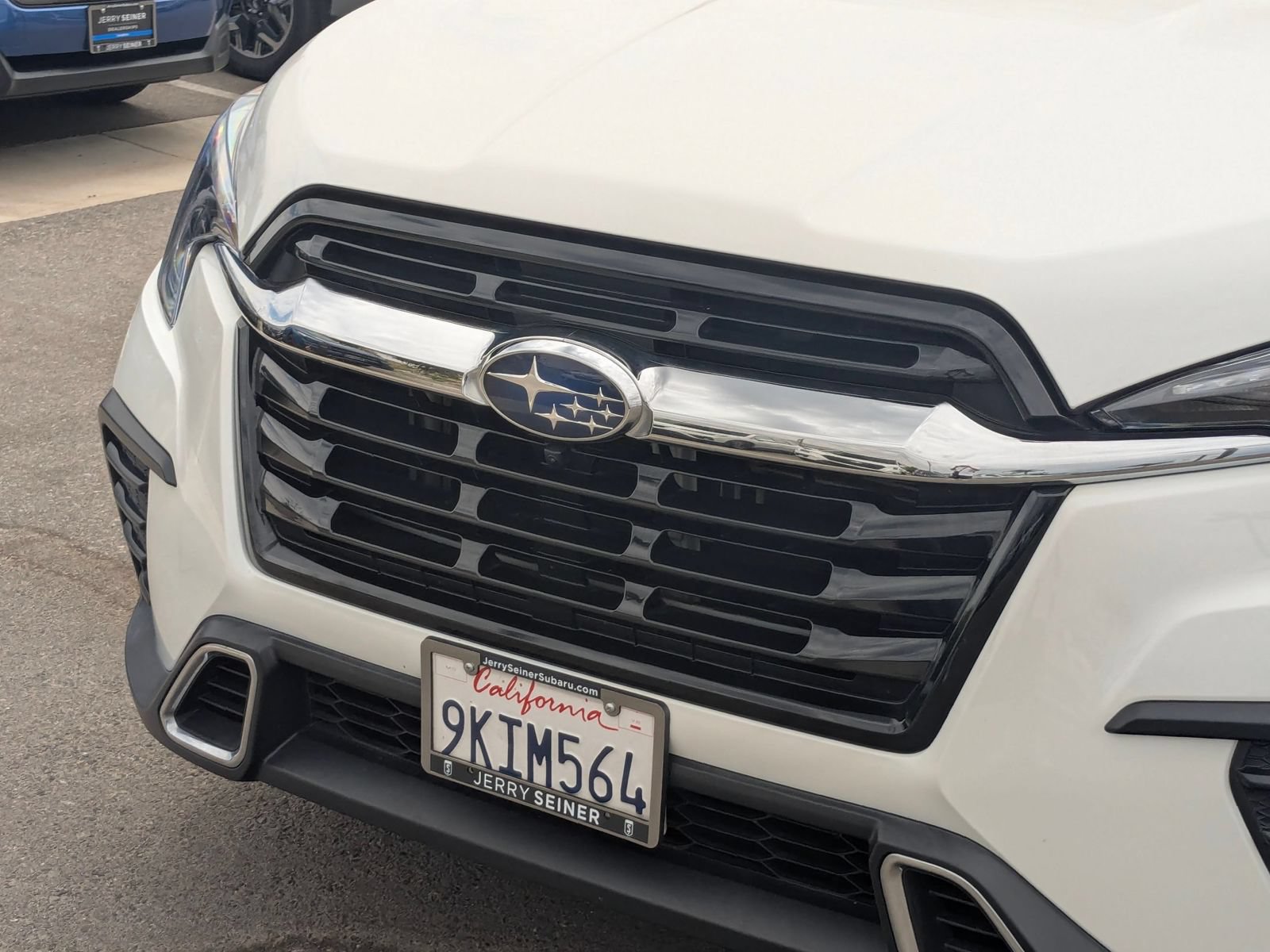 Used 2023 Subaru Ascent Touring AWD/4WD image 9