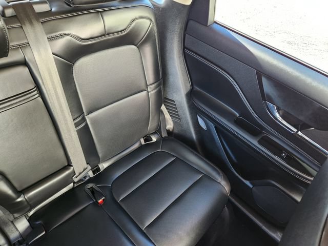 Certified 2024 Lincoln Corsair AWD w/ Equipment Group 102A image 17