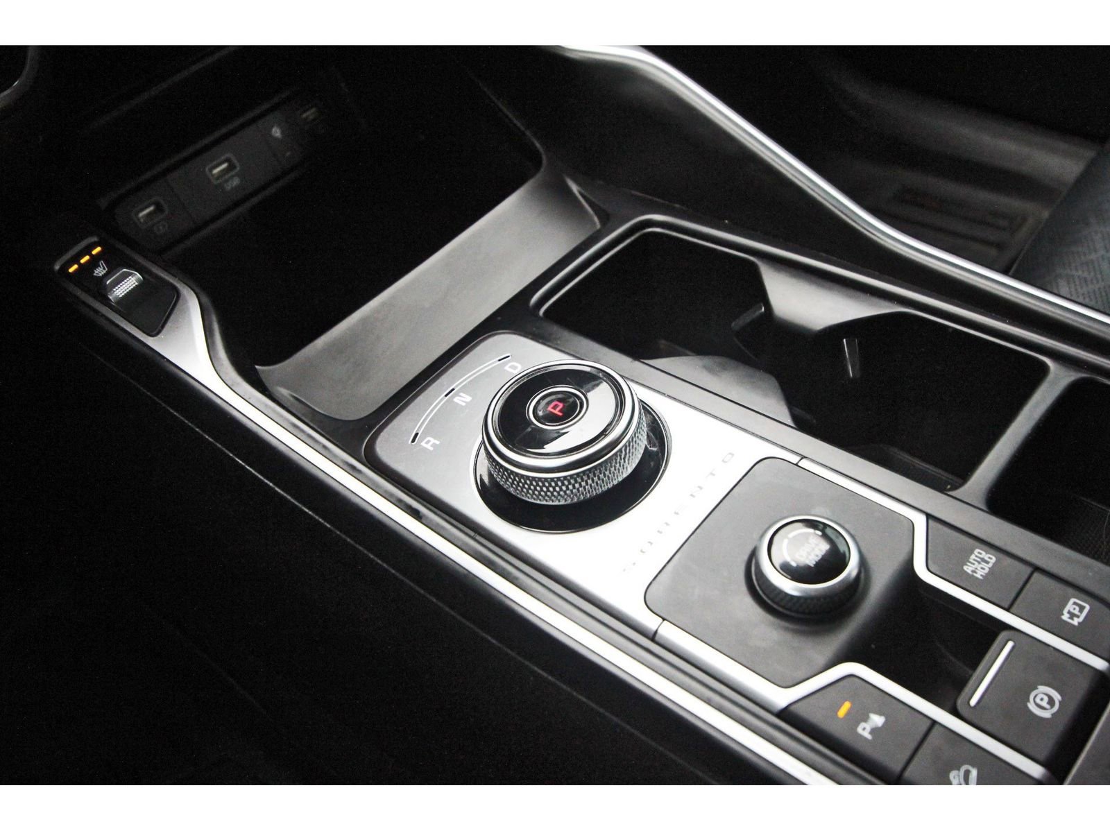 Used 2021 Kia Sorento EX image 28