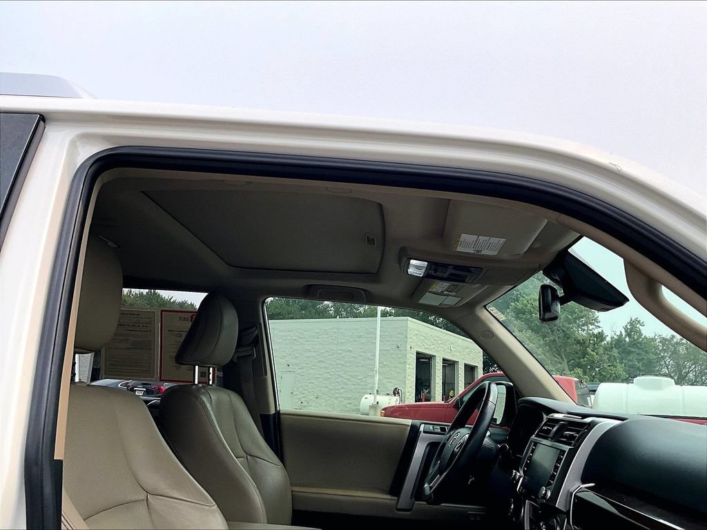 Used 2020 Toyota 4Runner Limited RWD image 23