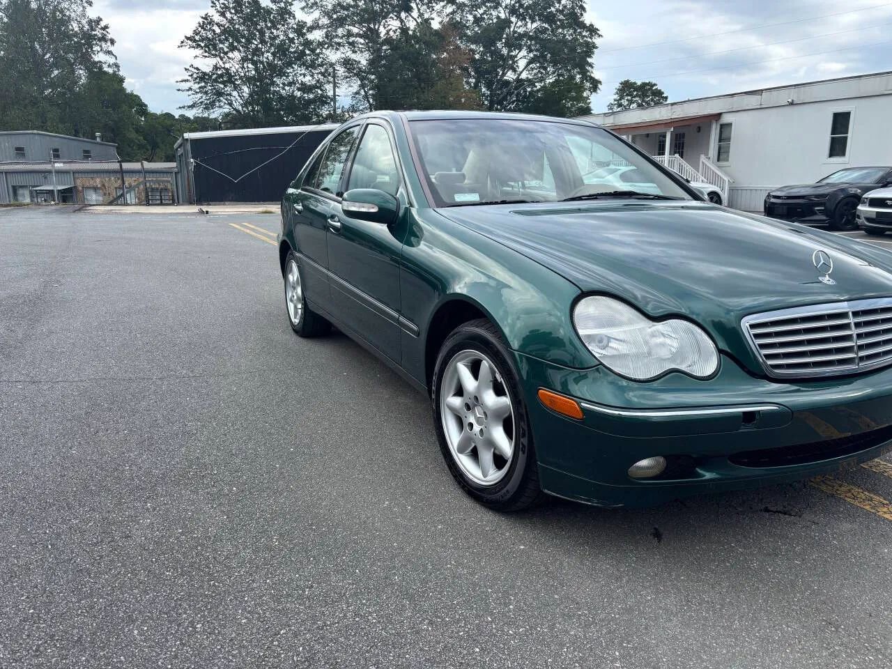 Used 2001 Mercedes-Benz C 240 Sedan image 12