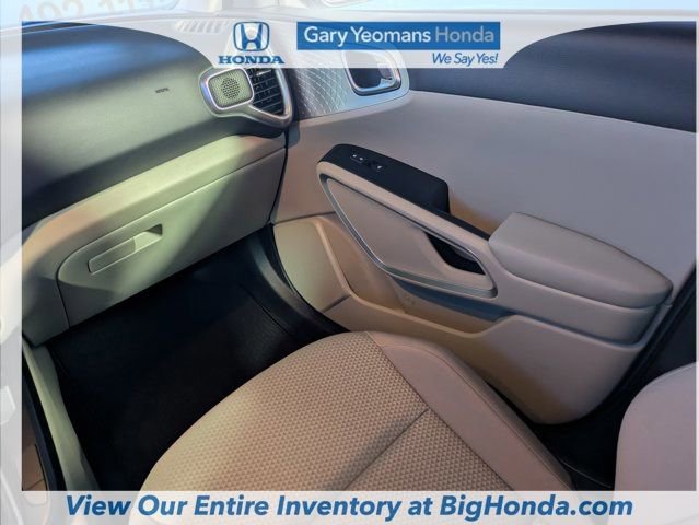 Used 2025 Kia Soul LX w/ LX Technology Package image 17