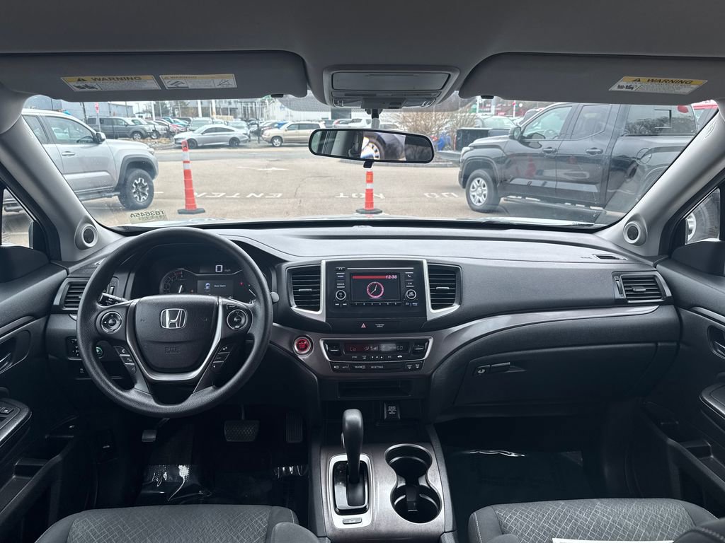 Used 2017 Honda Ridgeline RTS image 11