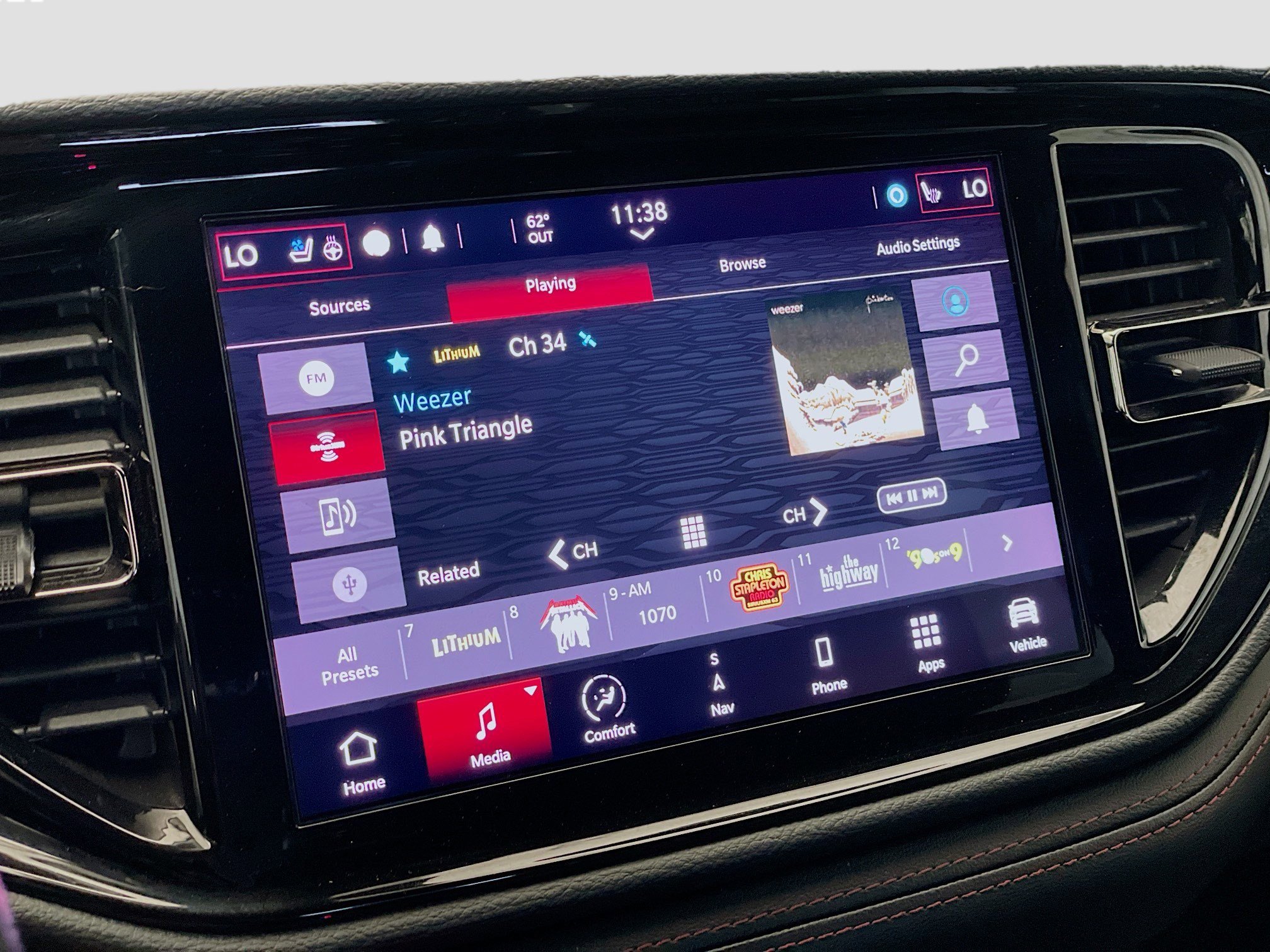 Used 2022 Dodge Durango R/T w/ Blacktop Package image 11