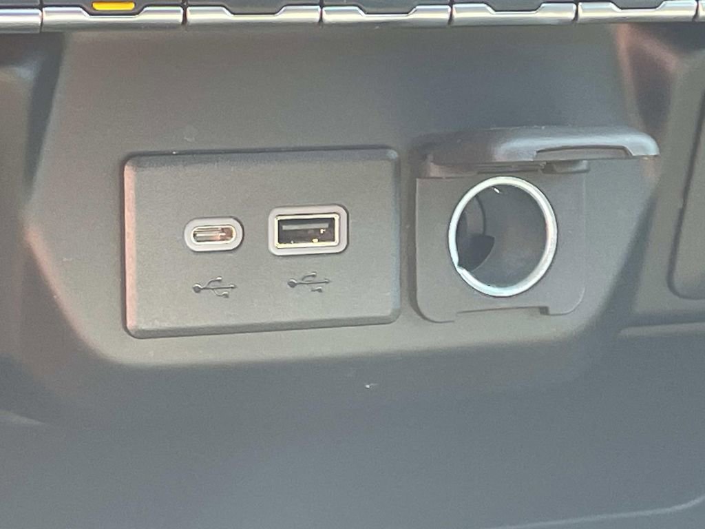 Used 2021 Chevrolet Silverado 1500 RST w/ LPO, Blackout Package image 22