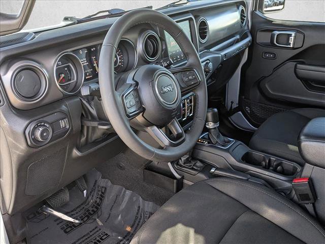 Used 2023 Jeep Wrangler Sport S image 10