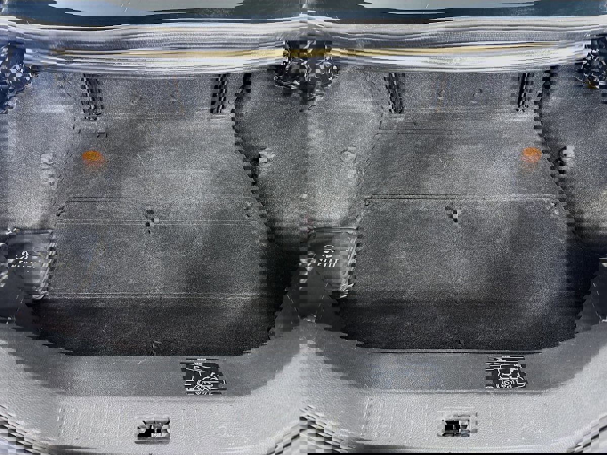 Used 2014 INFINITI Q60 Convertible w/ Premium Package image 29