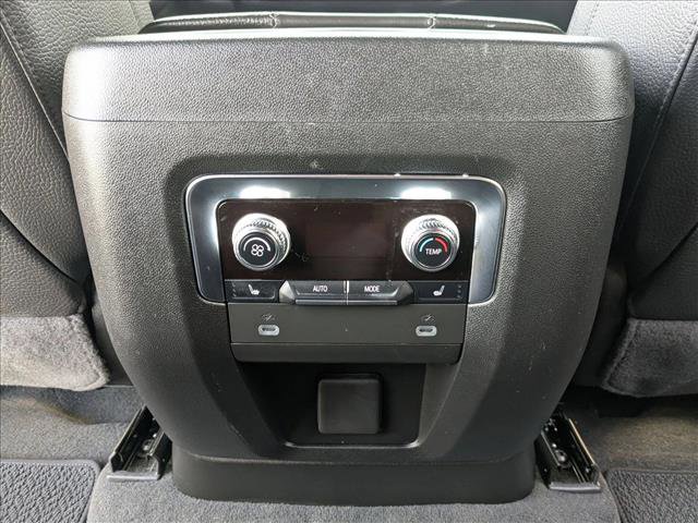 Used 2024 GMC Yukon Denali image 18