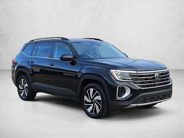 Used 2026 Volkswagen Atlas SE FWD image 3
