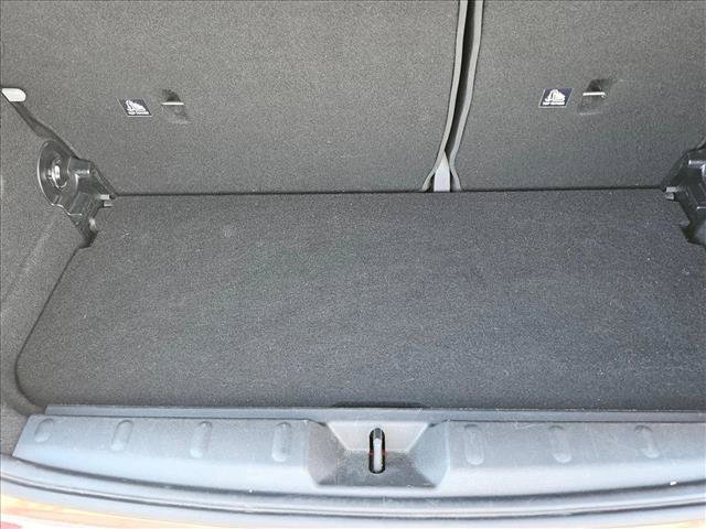 Used 2024 MINI Cooper SE FWD image 5