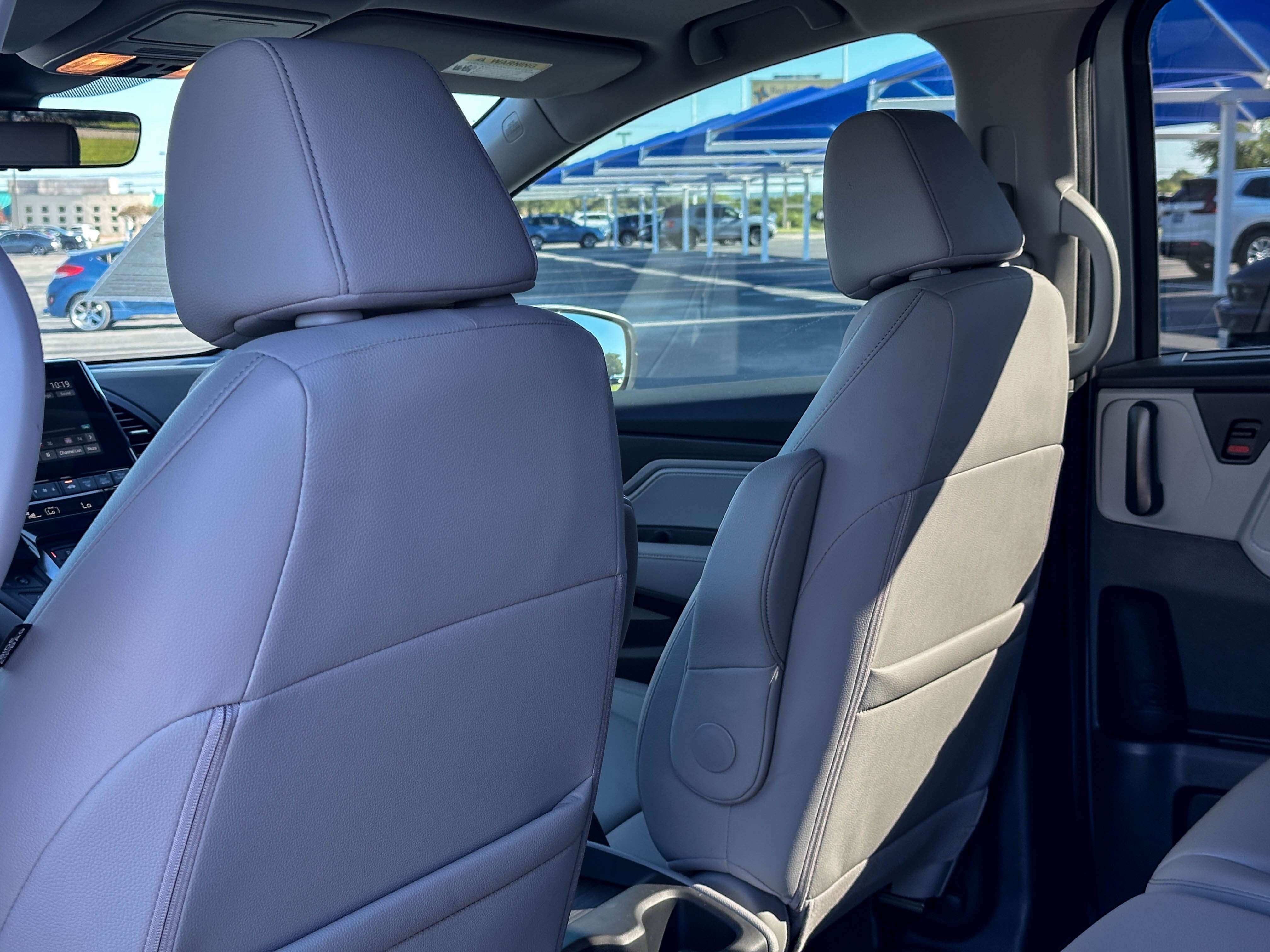 Certified 2024 Honda Odyssey EX-L image 18