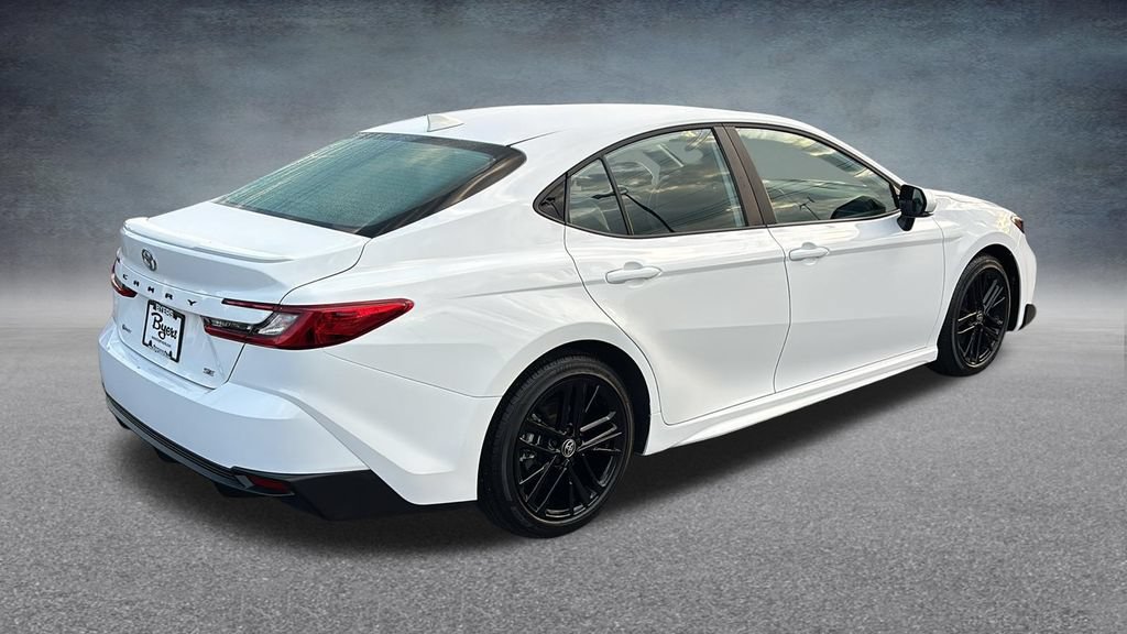 Used 2025 Toyota Camry SE FWD image 28