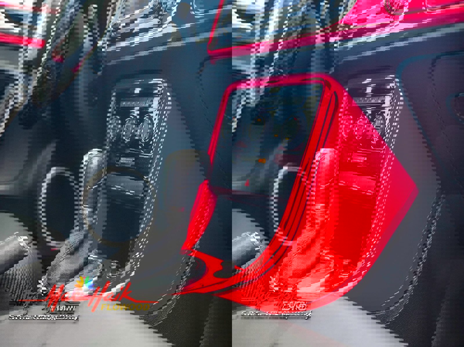 Used 2019 Volkswagen Beetle 2.0T SE image 11