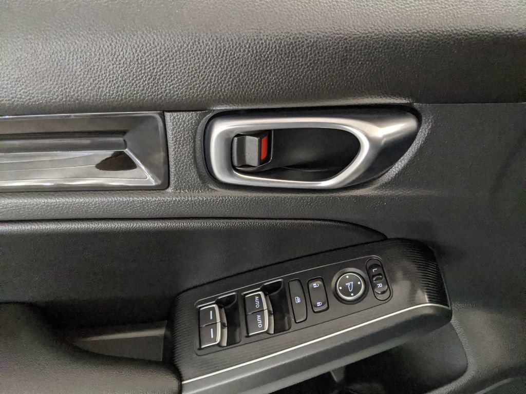 Used 2022 Honda Civic Sport Touring image 16