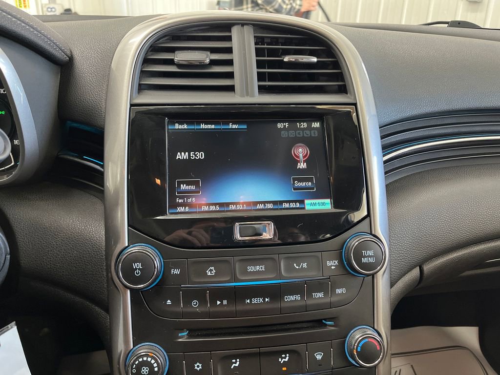 Used 2014 Chevrolet Malibu LT w/ Power Convenience Package image 24