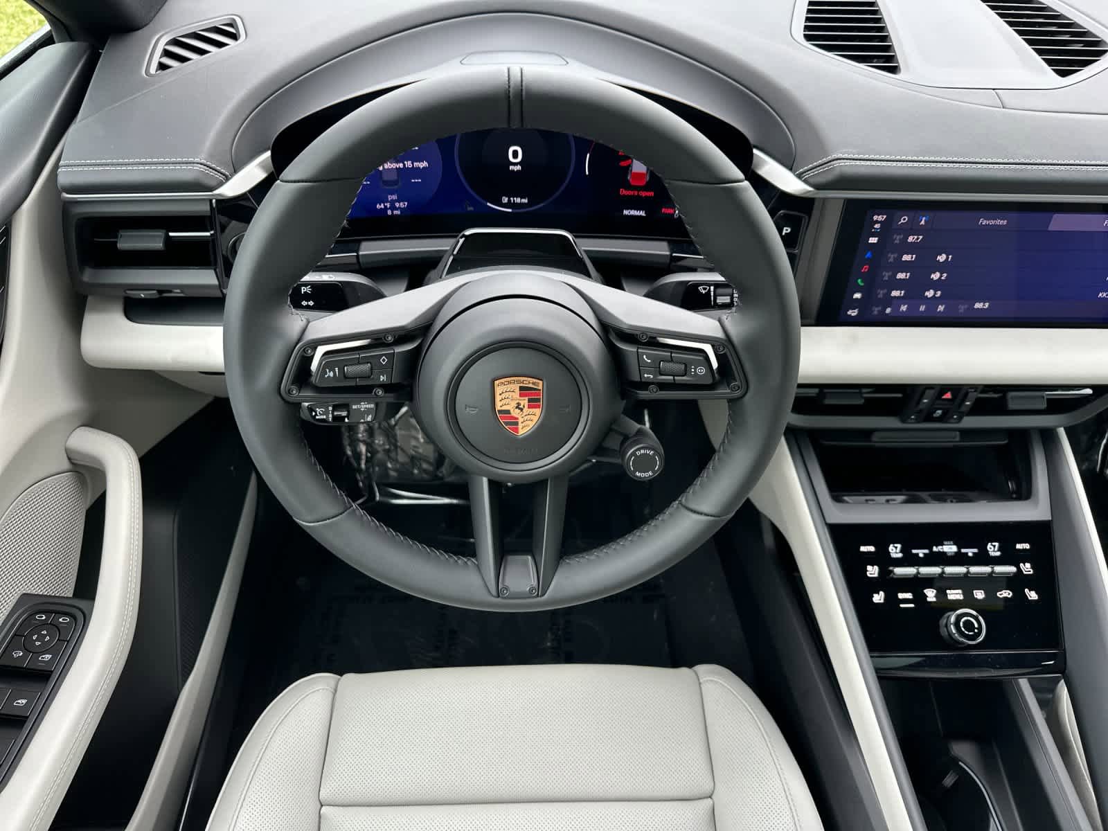 New 2026 Porsche Macan Electric RWD image 15