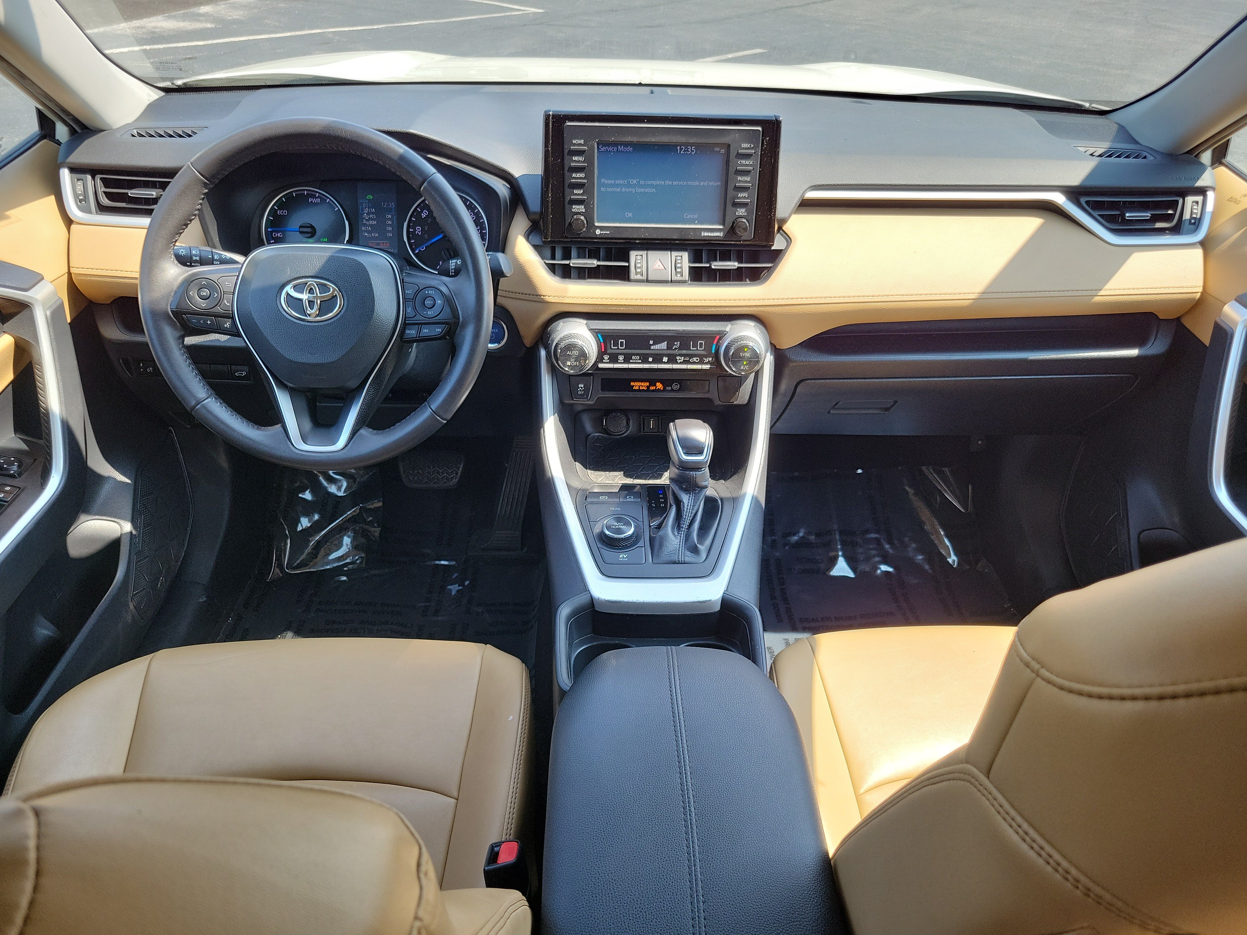 Certified 2021 Toyota RAV4 XLE Premium AWD/4WD image 16