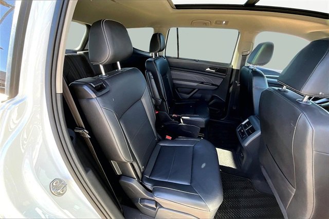 Used 2022 Volkswagen Atlas SE image 29