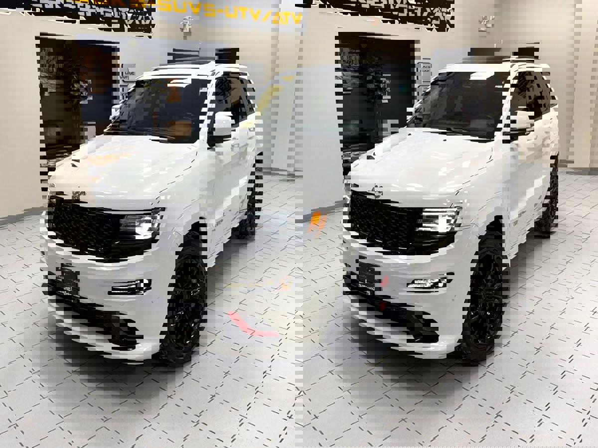 Used 2014 Jeep Grand Cherokee SRT8 image 67