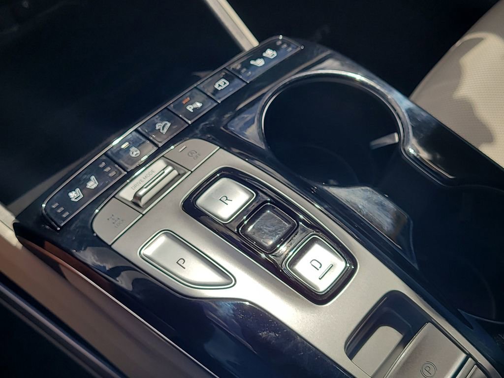 Used 2023 Hyundai Tucson Limited image 26