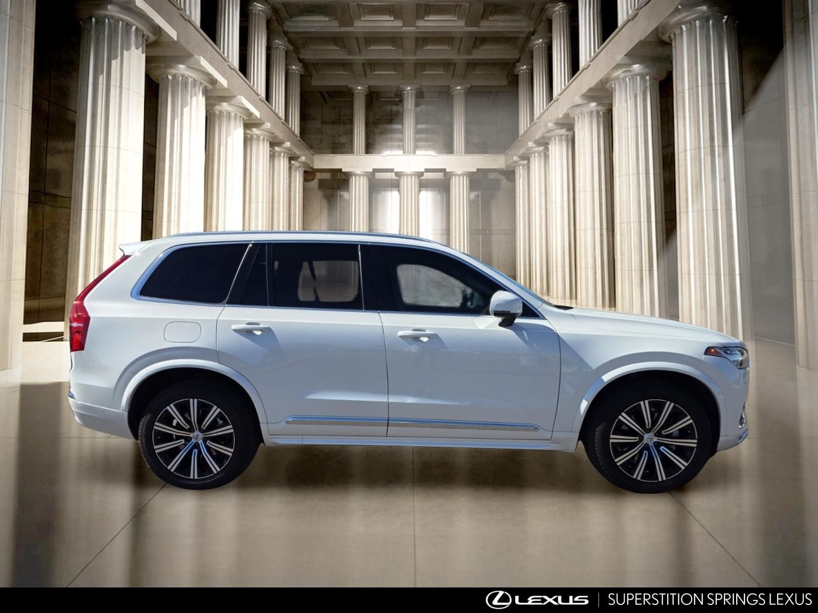 Used 2024 Volvo XC90 B6 Core w/ Protection Package Premier AWD/4WD image 3