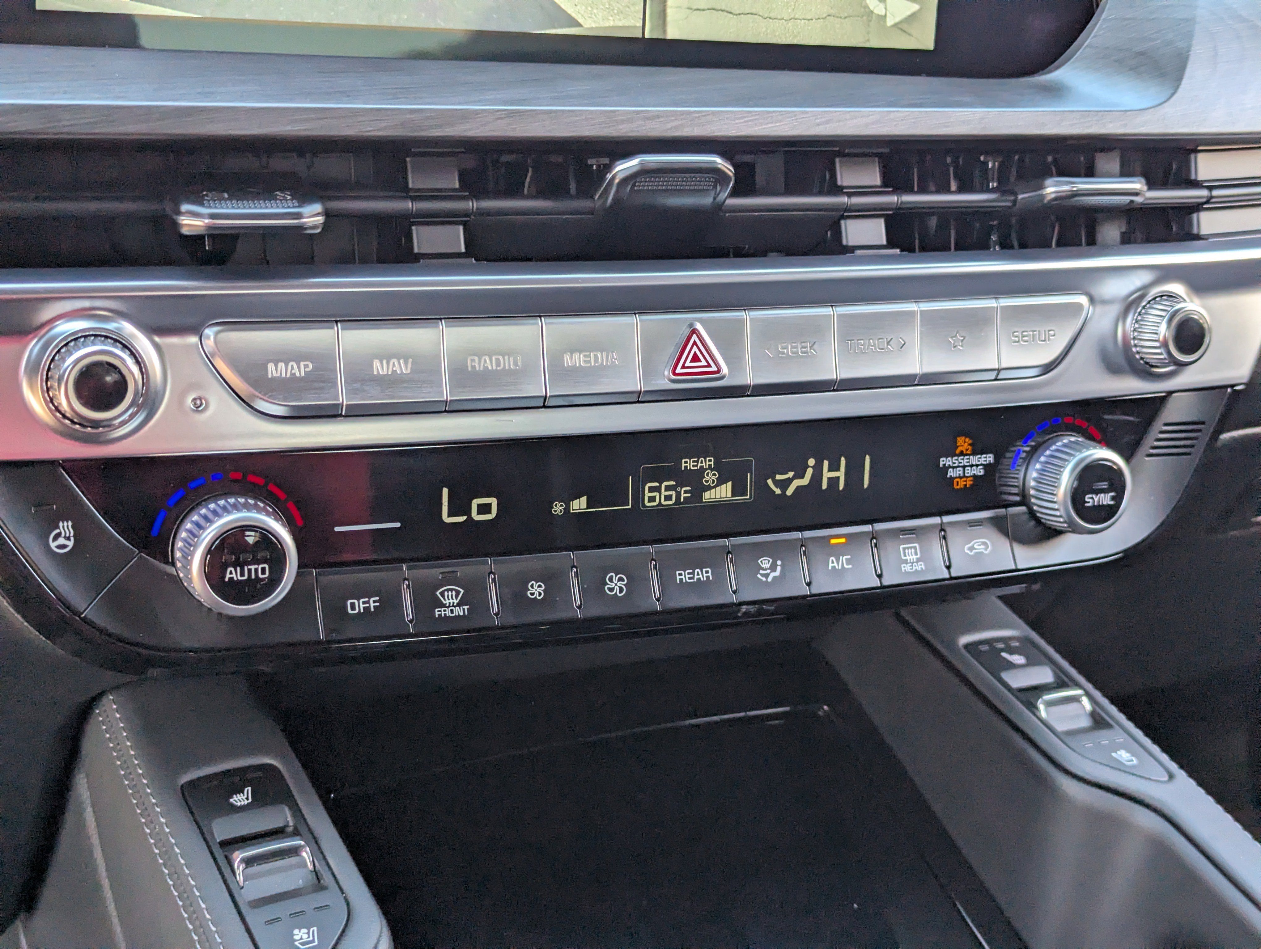 Used 2025 Kia Telluride SX X-Line image 26