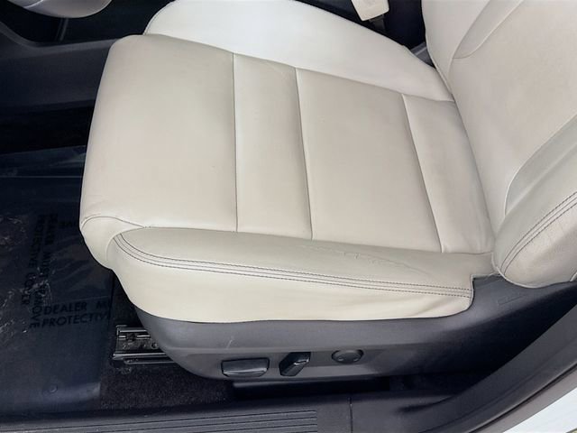 Used 2021 Nissan Rogue SL w/ Premium Package image 19