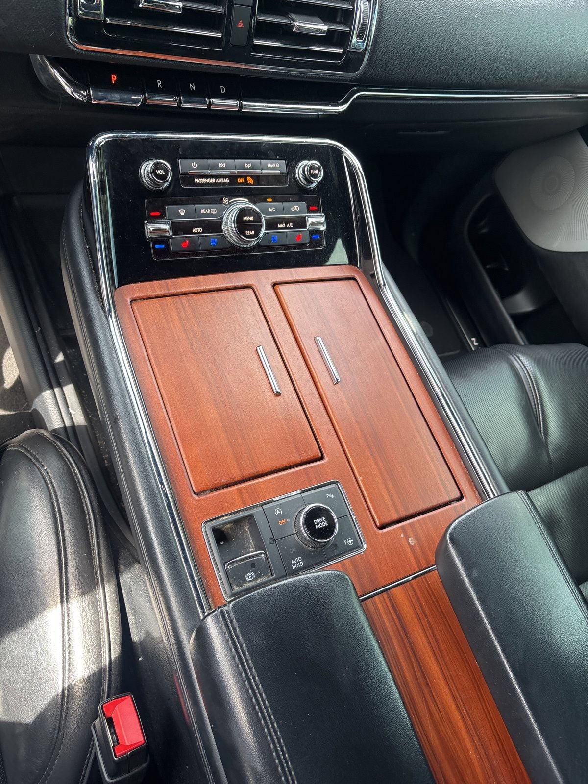 Used 2019 Lincoln Navigator Reserve w/ Cargo Package AWD/4WD image 11