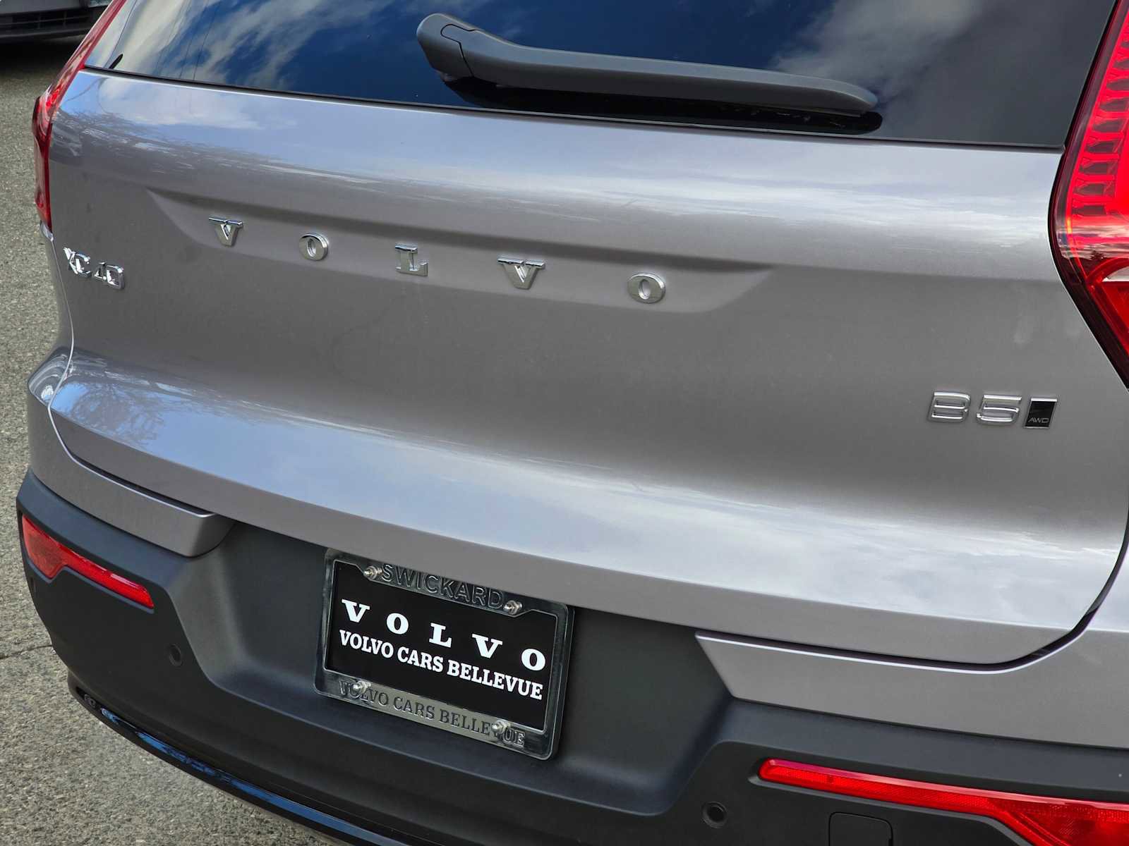 New 2026 Volvo XC40 B5 Plus w/ Protection Package Premier image 13