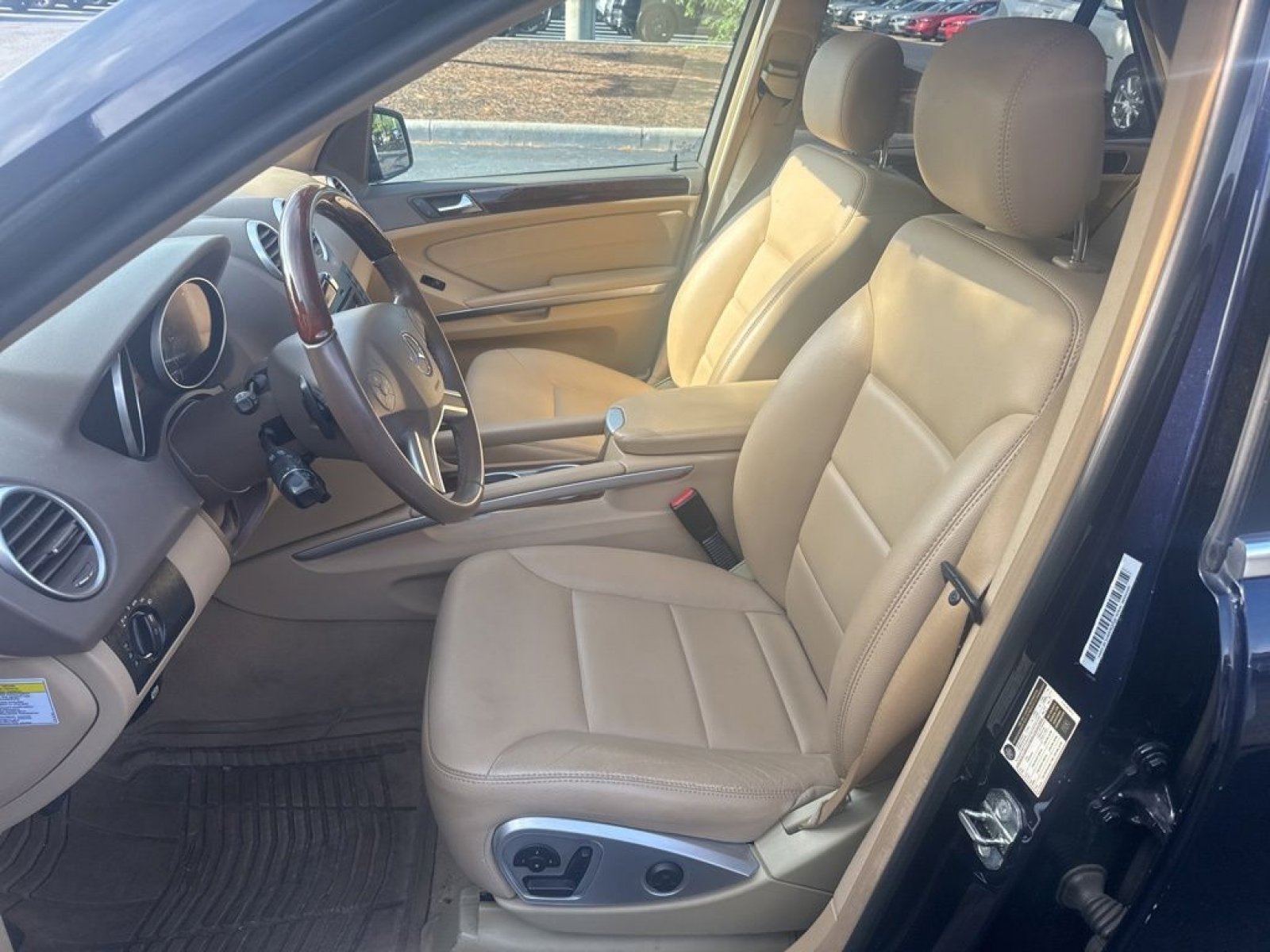 Used 2011 Mercedes-Benz ML 350 4MATIC image 11