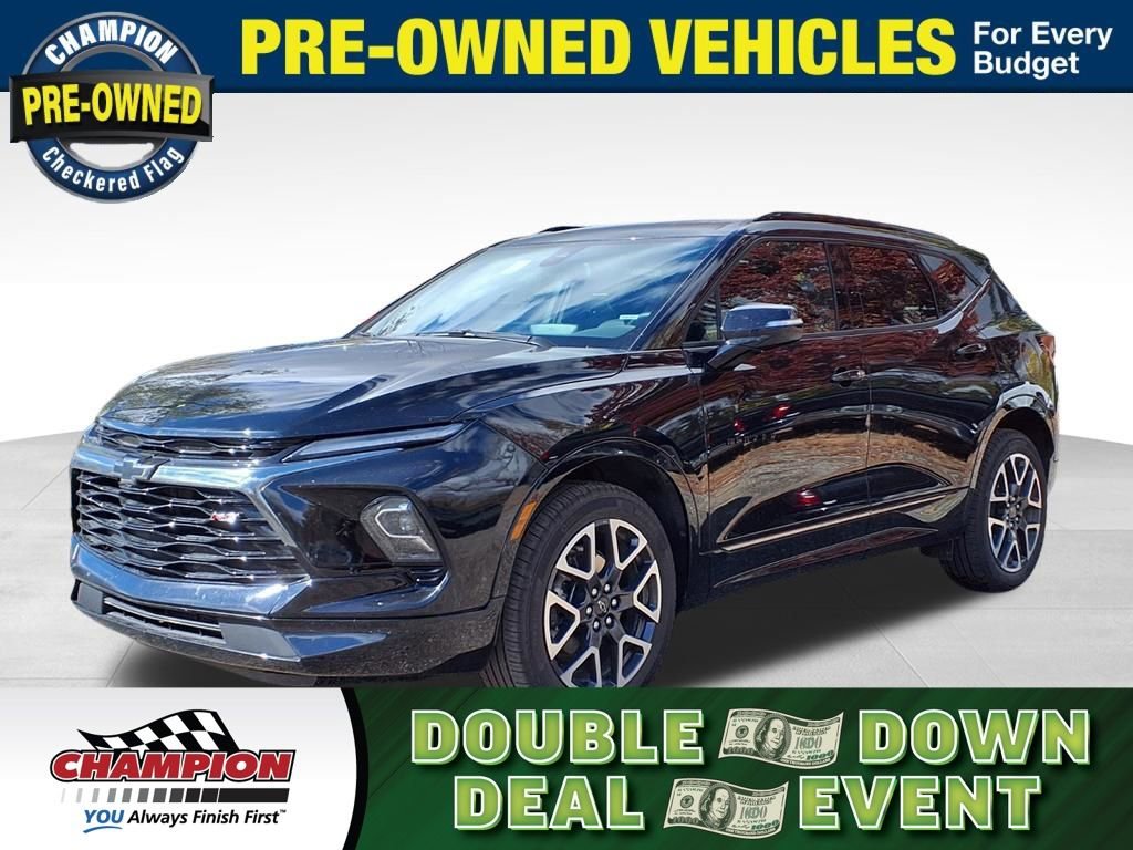 Used 2025 Chevrolet Blazer RS