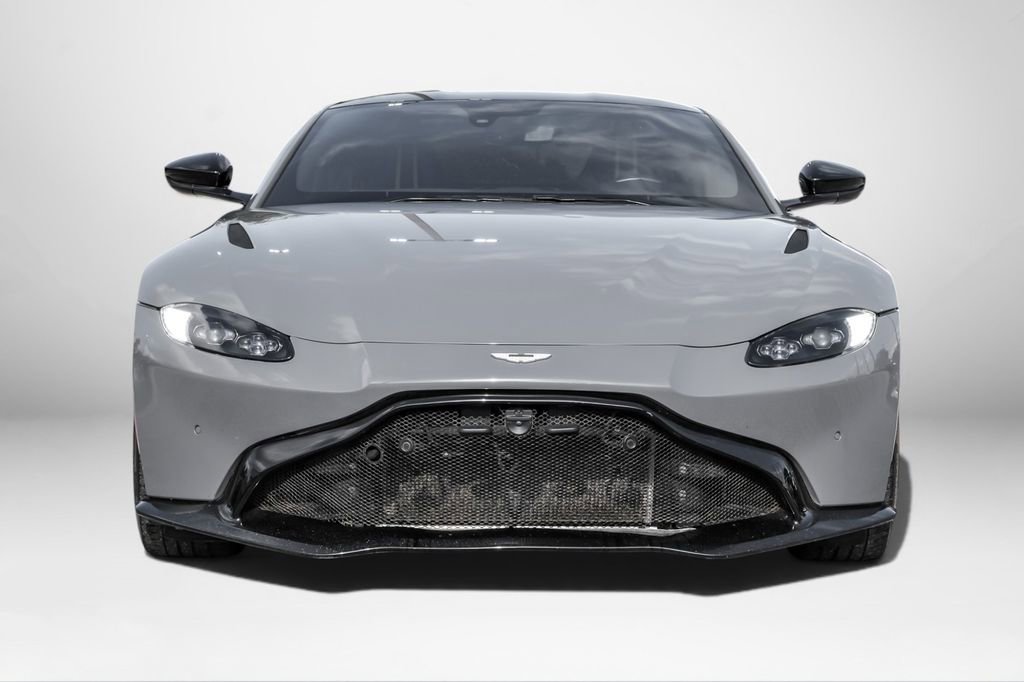 Used 2020 Aston Martin V8 Vantage Coupe RWD image 3